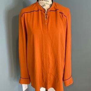 MM LaFleur Barton Burnt Sienna blouse with navy trip, VGUC, size 16 lovely drape